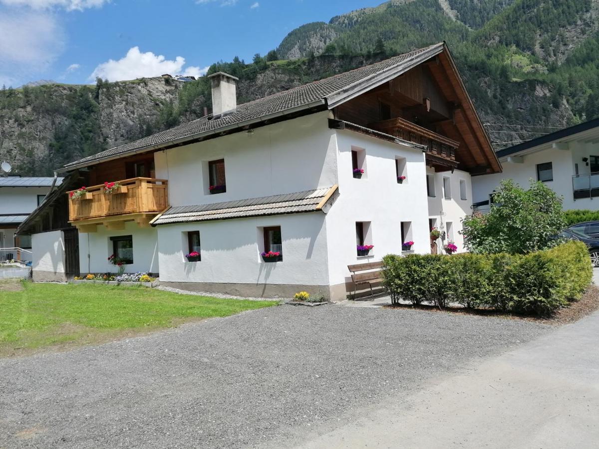 Ferienhaus Schoepf - Die Hoamat Ленгенфельд Екстер'єр фото